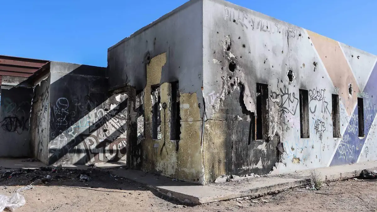 Centro de Salud Misión San Ángel en completo abandono