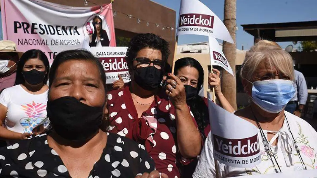 828acea2-c114-4c4a-b8cd-958c6d019198