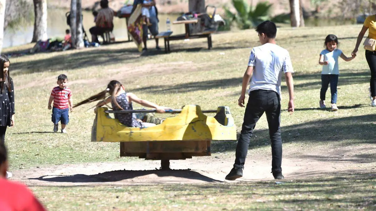 8fb42b65-e667-4bf7-a1d2-6f1af5599c1f