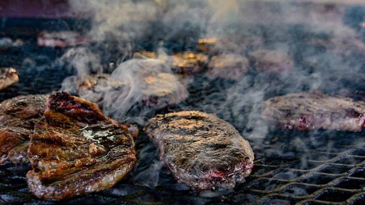 1b702614-0742-4f12-9e31-ce4ef22a94b1