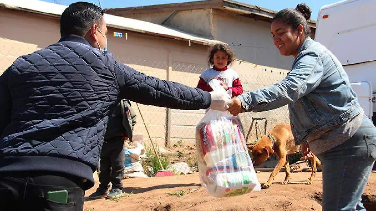 EntregaDespensas-PuestaDelSolENS (2)