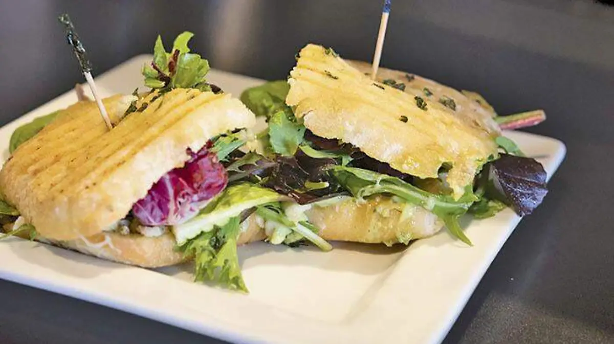 CT UNO 800 CAFE-6043