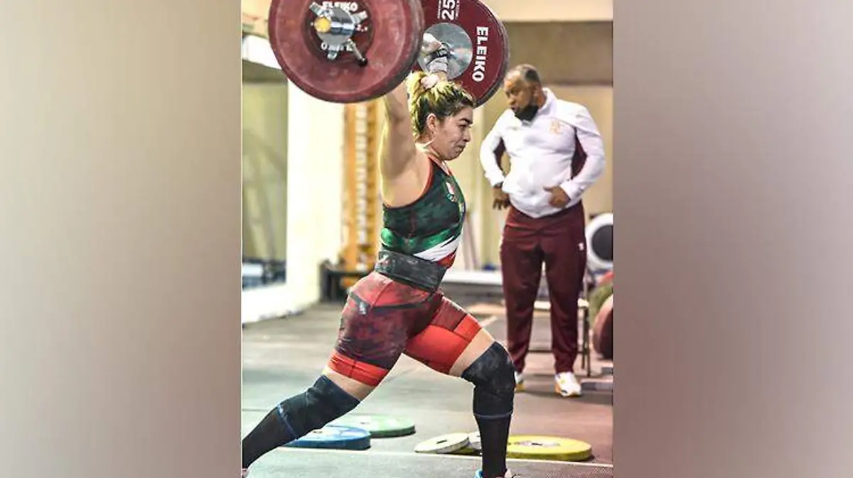 Aremi Fuentez Zavala