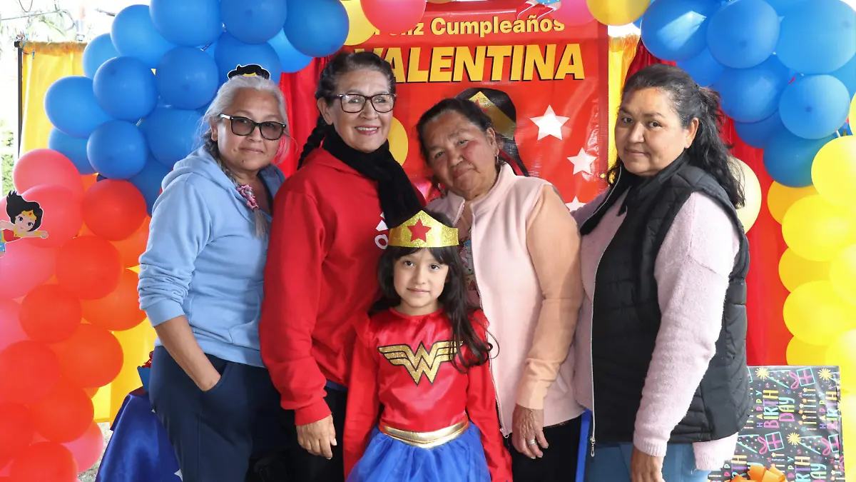 Valentina llega a los 8 años de vidaB