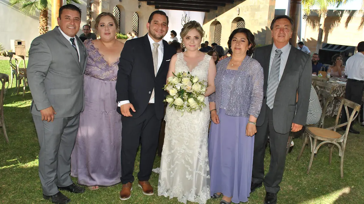 Susana y Carlos consagran su amor