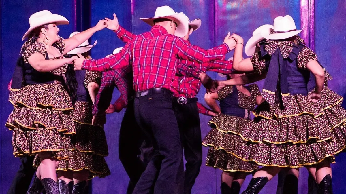 Oro blanco, un grupo apasionado por el arte