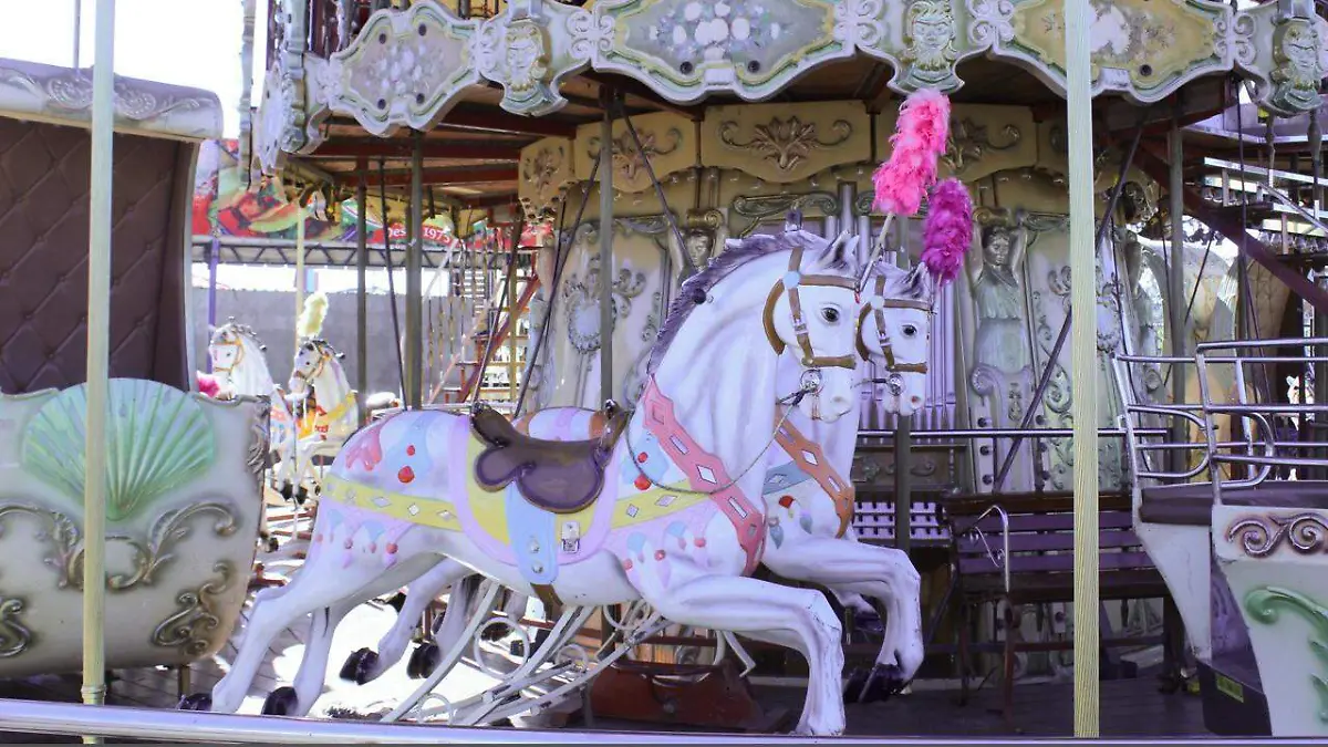 Villa Navideña casi lista para recibir asistentes