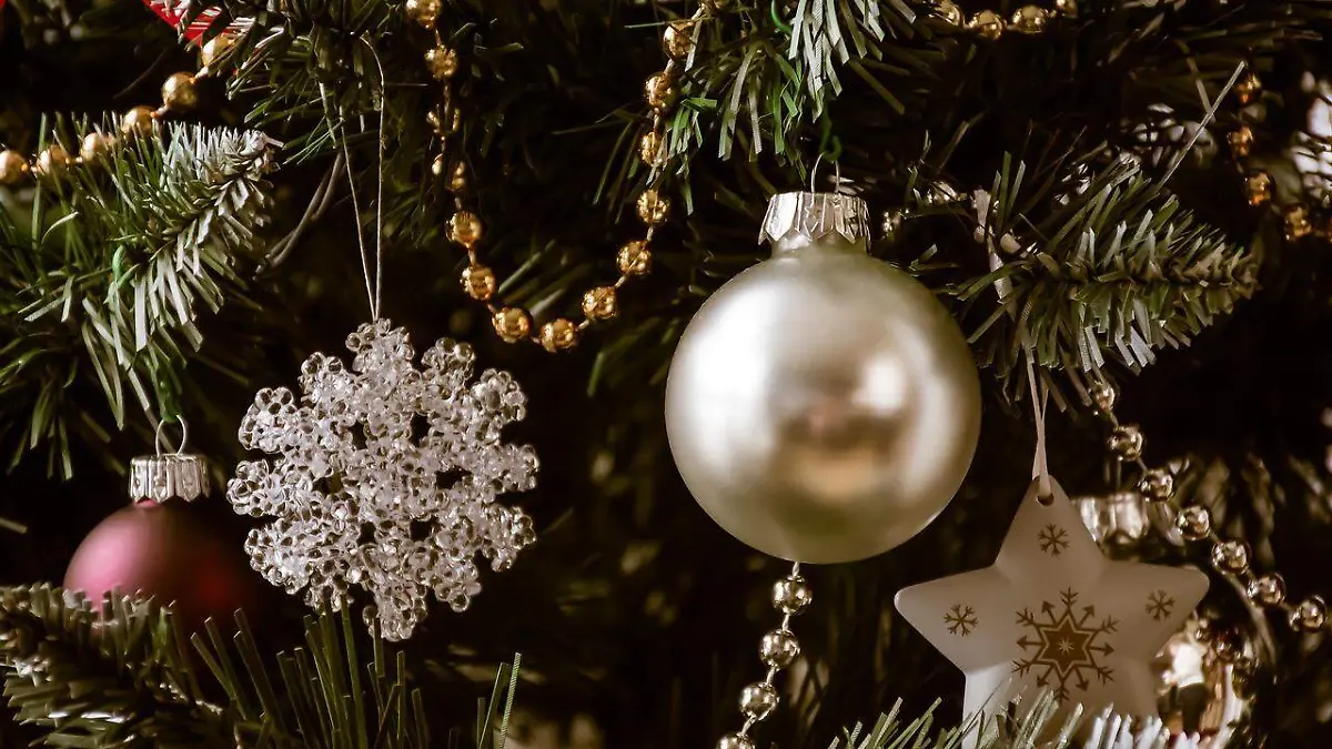 christmas-4720604_1280