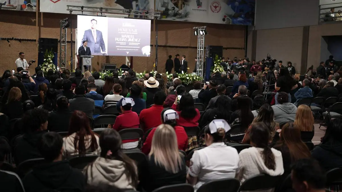 Realizan homenaje a Manuel Ruelas Jiménez