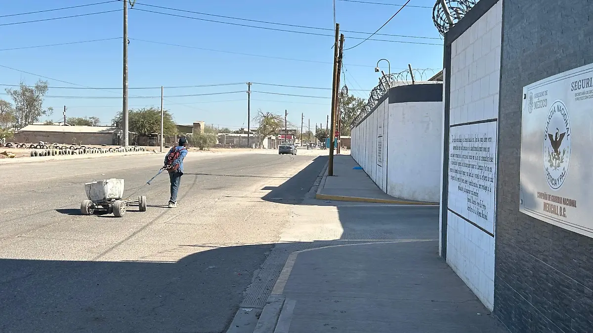 Los residentes se pueden acercar al cuartel a pedir ayuda de preferencia con alguna evidencia