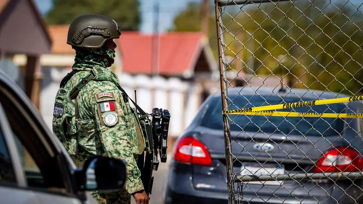 Hombre encuentra a su vecino muerto en la colonia Santa Clara