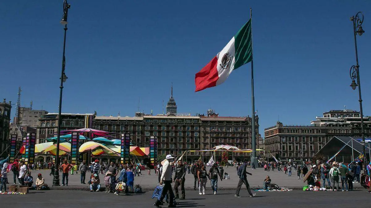 Economía de México se contraerá, prevé FMI