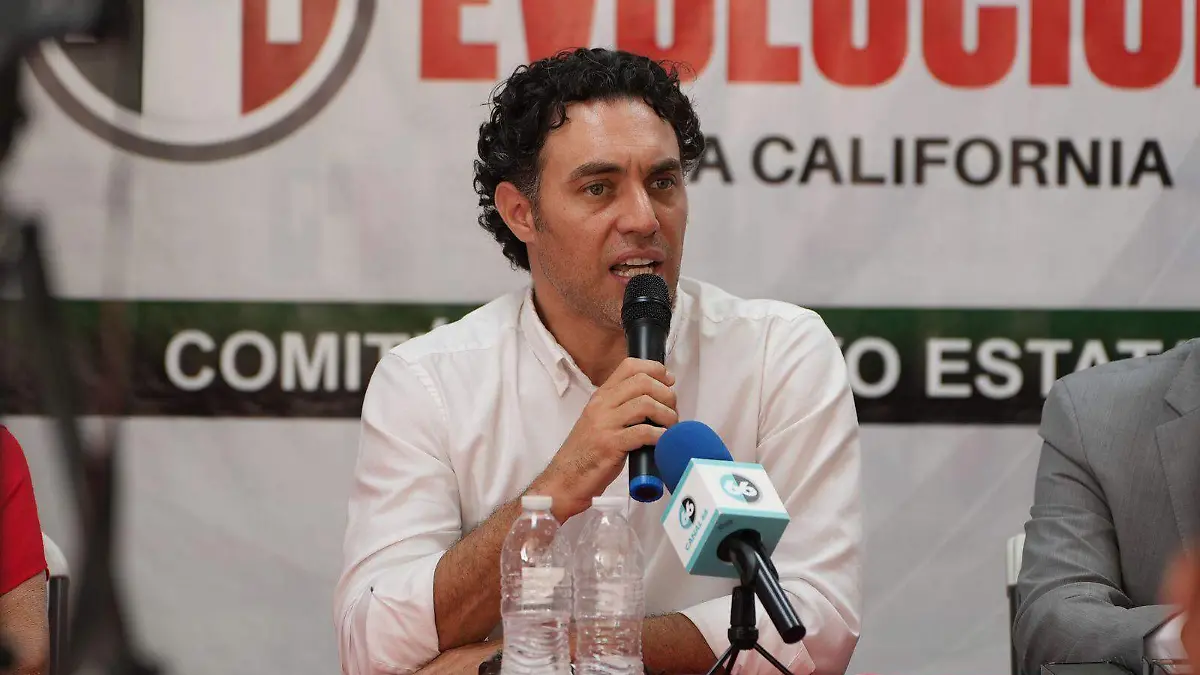 Integrantes del PRI exigen que el caso BISOM sea llevado ante las autoridades judiciales, a pesar de la renuncia del titular