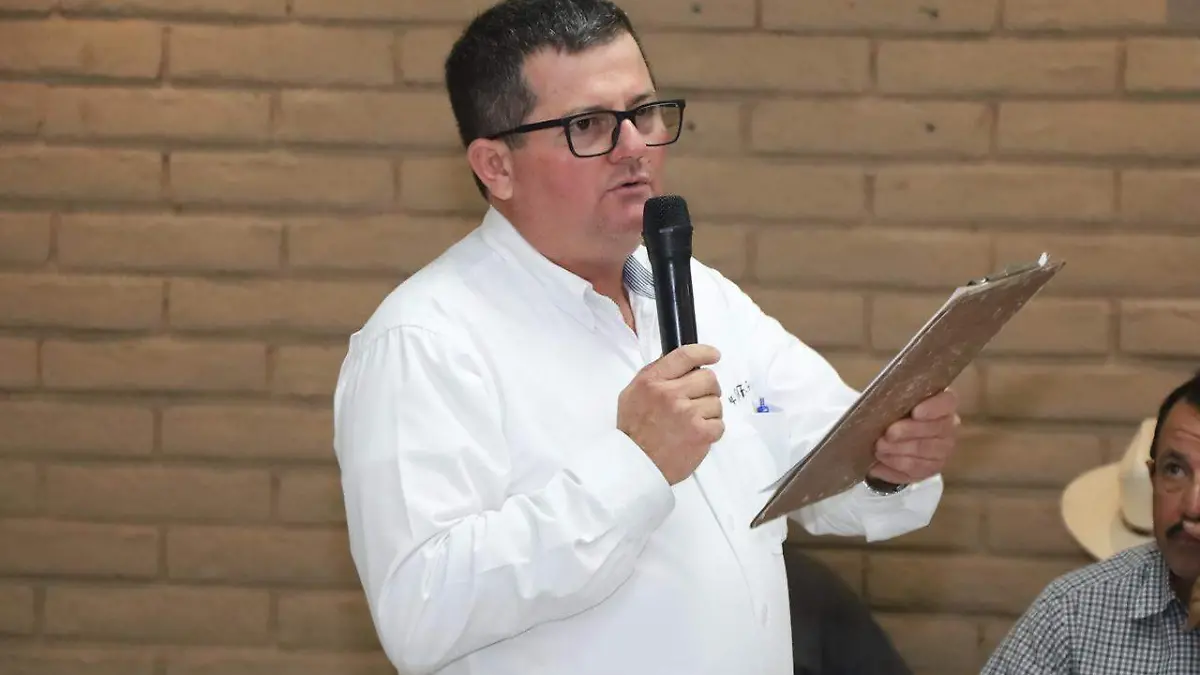 Javier Felix Castro, presidente del Sistema Producto Alfalfa