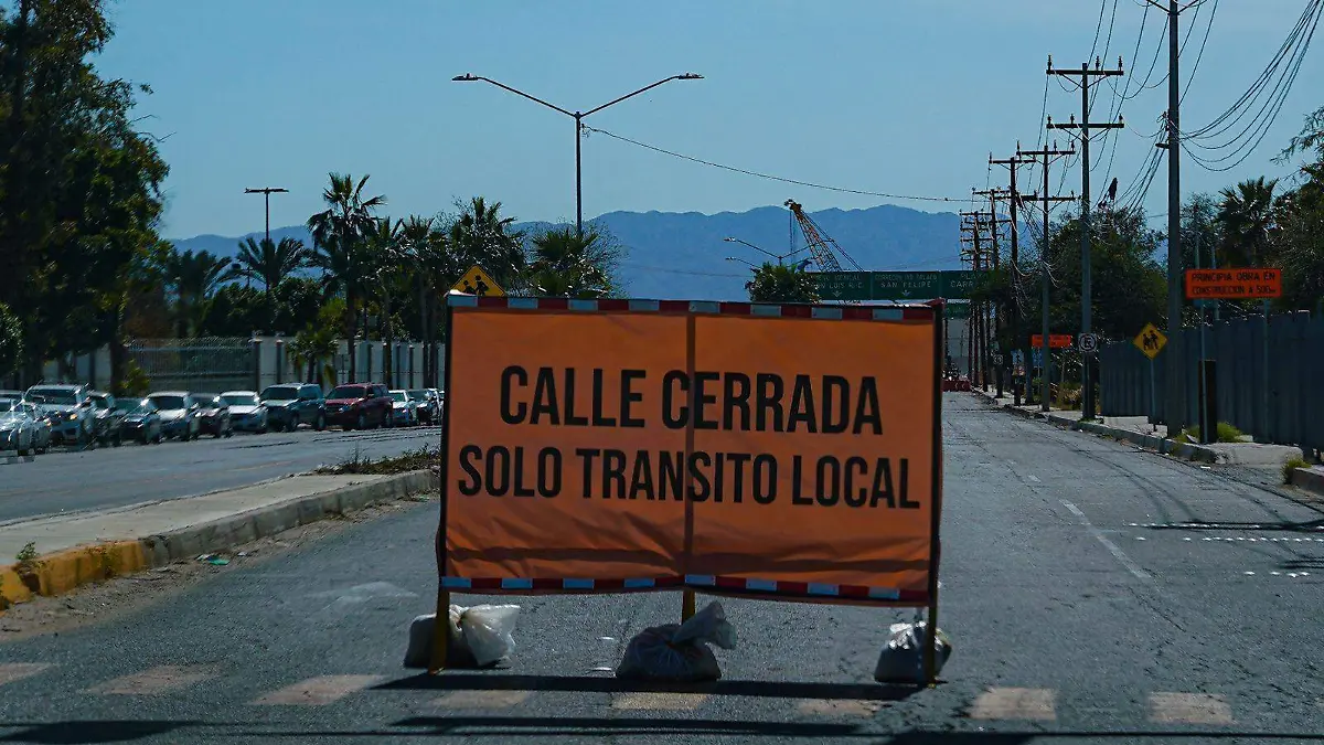 Letrero - Vector - Calle cerrada