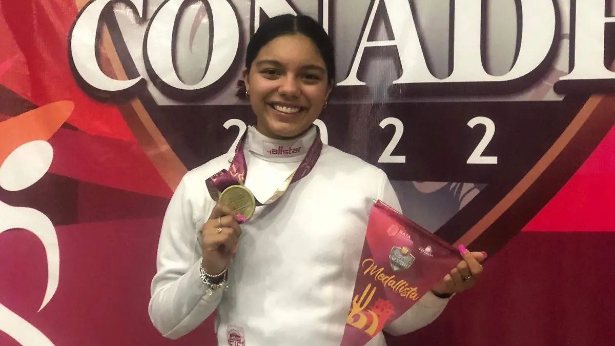 Natalia Botello da oro a BC en esgrima