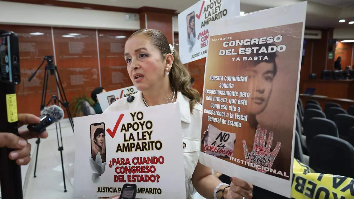 Ana Lidia Soto Romero, hija de amparito