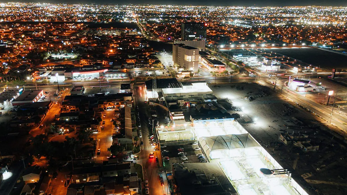 La contaminación lumínica es la que va por arriba del horizonte