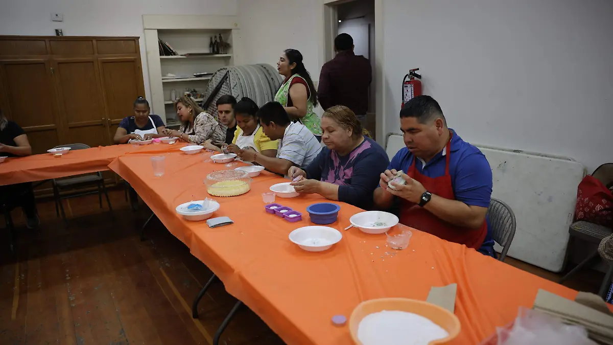 Actualmente son 15 integrantes en el taller de artes plásticas