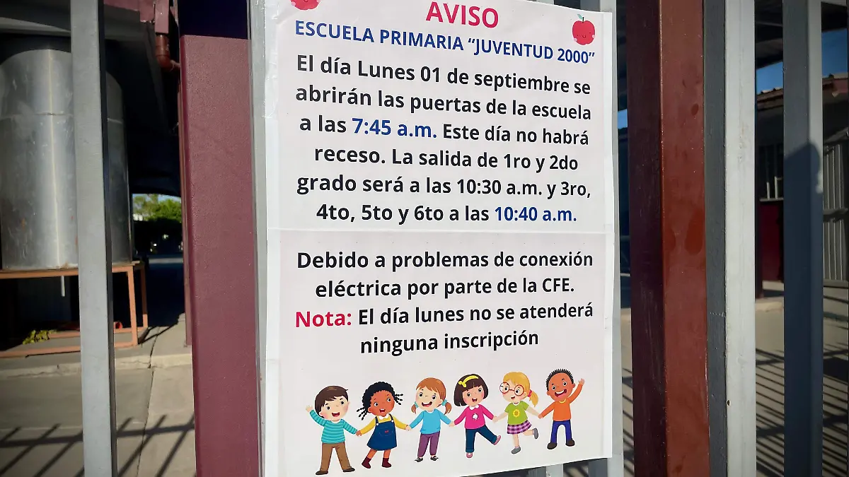 Inicia clases sin energía eléctrica primaria Juventud 2000
