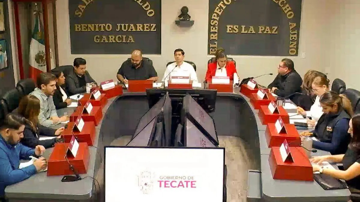 01ee8d42-9106-4c0a-ba60-c2b4e9b2d2d7