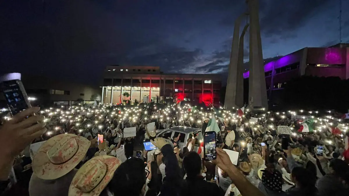 WhatsApp Image 2025-11-15 at 5.14.52 PM