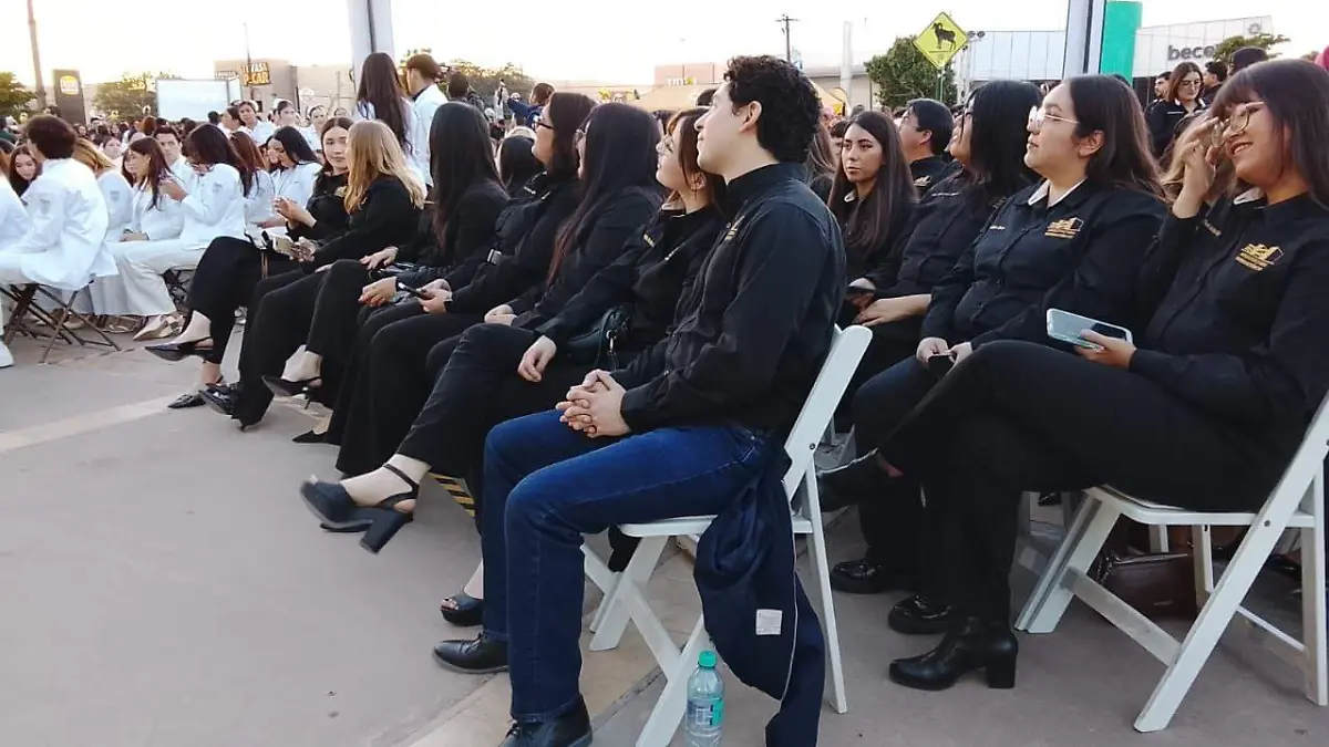 Egresados UABC 2025-2