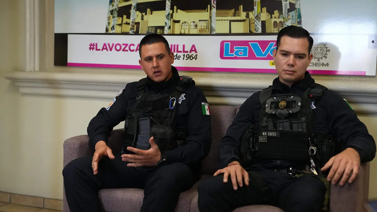 Agente Oscar Manuel y Agente Rivera 