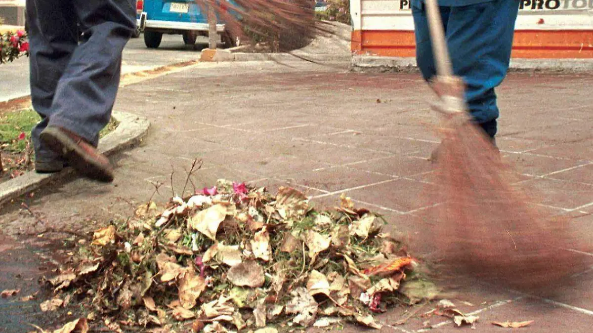 16801_Barrenderos, Limpieza, Ciudad,_web