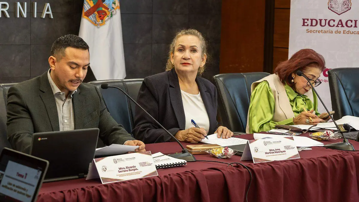 Irma Martínez Manríquez | Secretaria de Educación en Baja California