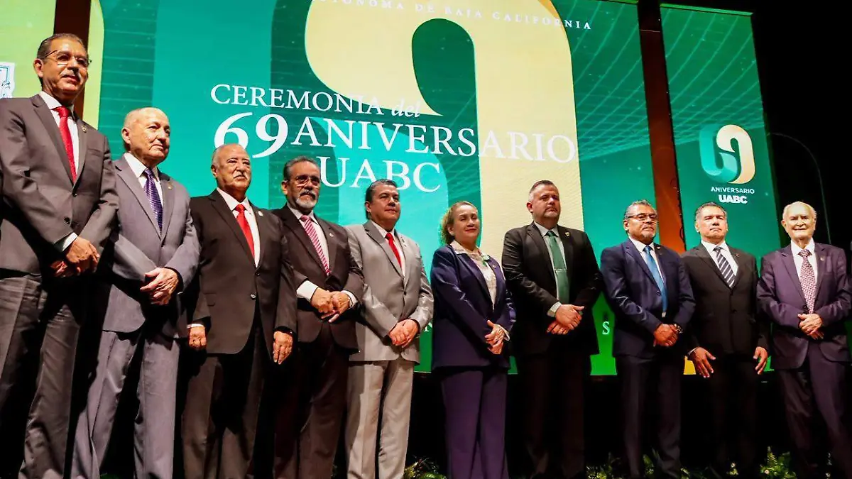 UABC celebra su 69 aniversario en Ensenada