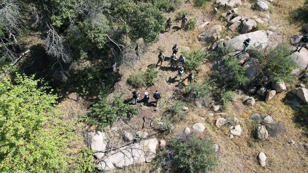 Hallan dos cuerpos en Cerro Cuchuma de Tecate