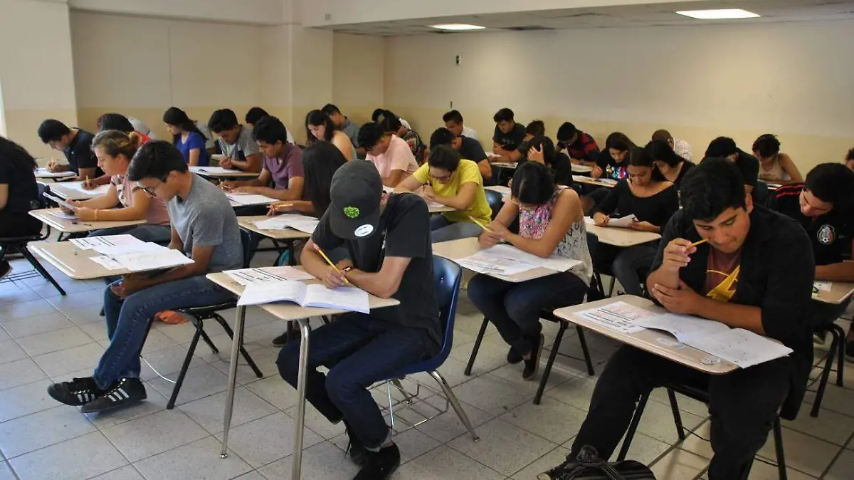 Aplican cerca de 32 mil 800 aspirantes examen de admisión a UABC