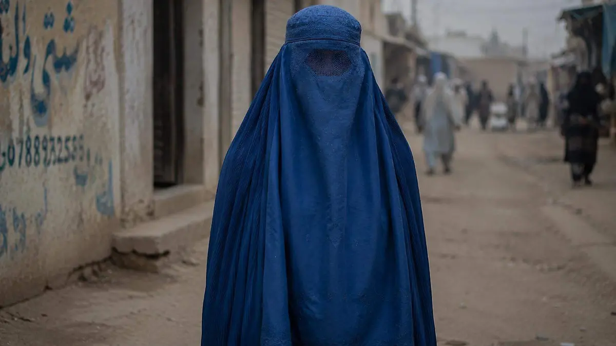 MUJERES AFGANISTAN