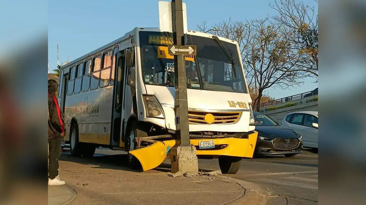CORTESÍA TRANSPORTISTAS