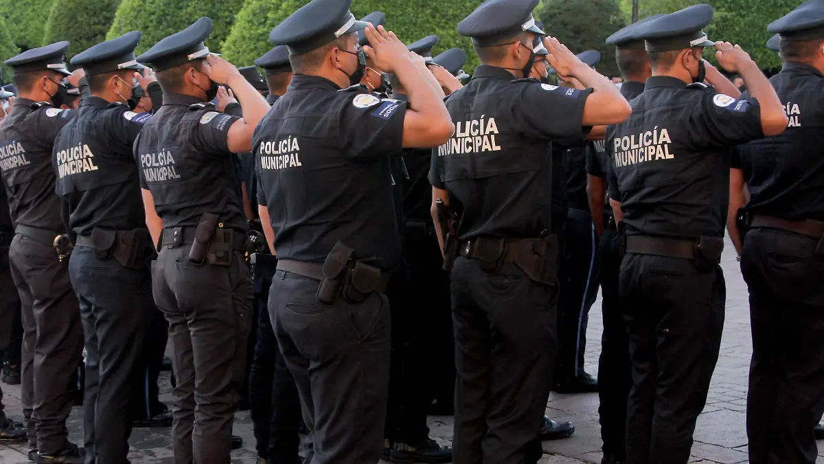 FCO MEZA - POLICIAS (2)