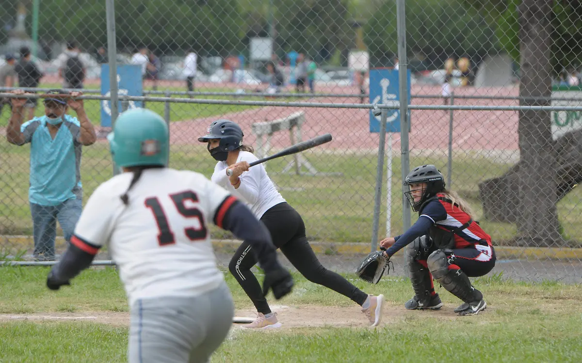 E.CAMACHO - SOFTBOL (2)