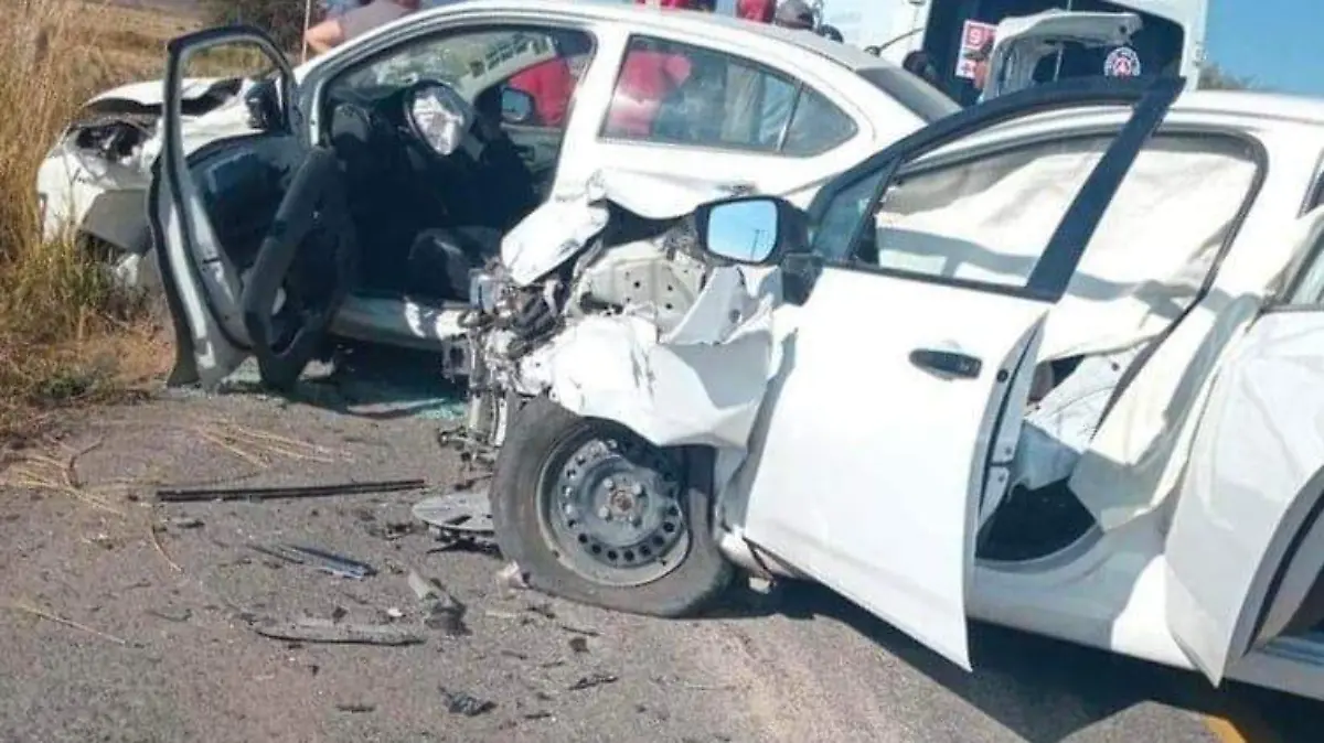 CHOQUE SILAO SAN FELIPE - Cortesía (7)