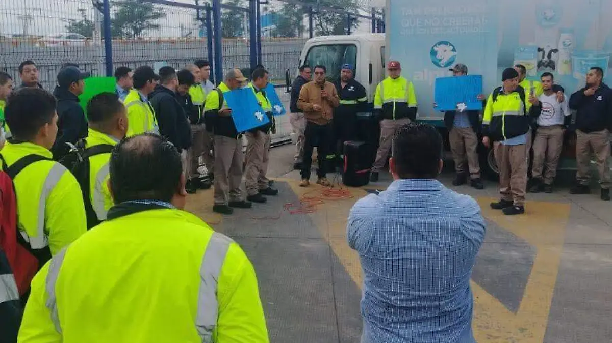 Trabajadores de Alpura en León se suman a protestas nacionales por condiciones laborales