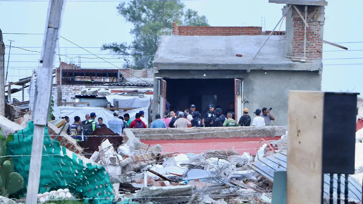 Desalojan a familias de San Joaquín