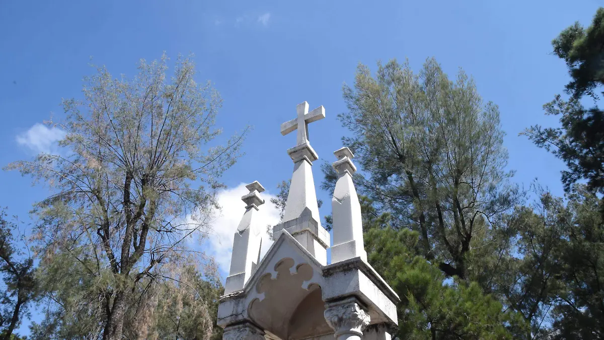 f carmona tumbas (4)