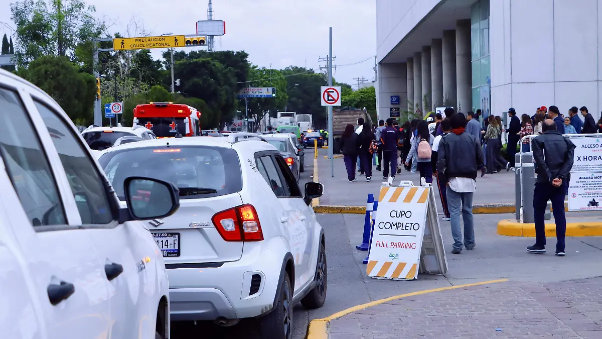 ESTACIONAMIENTOS FERIA - Fco Meza - El Sol de León (3)