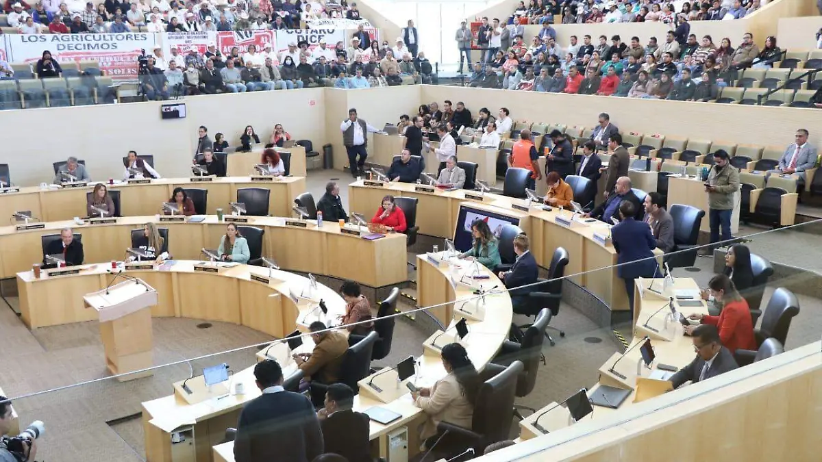 (todas cortesía) Guanajuato – Reformas a la Ley de Alcoholes será en beneficio de todos diputados