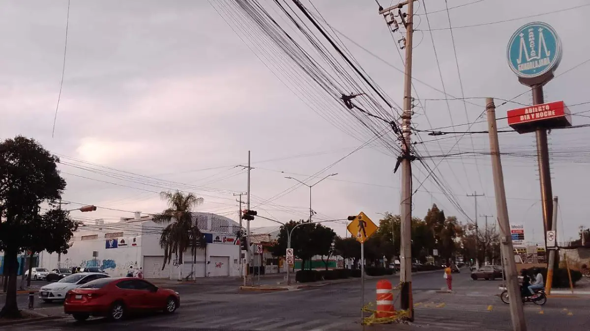 poste de luzWhatsApp Image 2026-01-01 at 2.13.04 AM-2