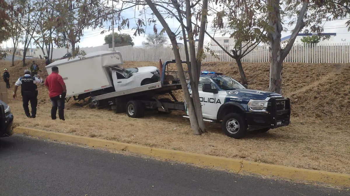 Cortesía - VOLCADURA 