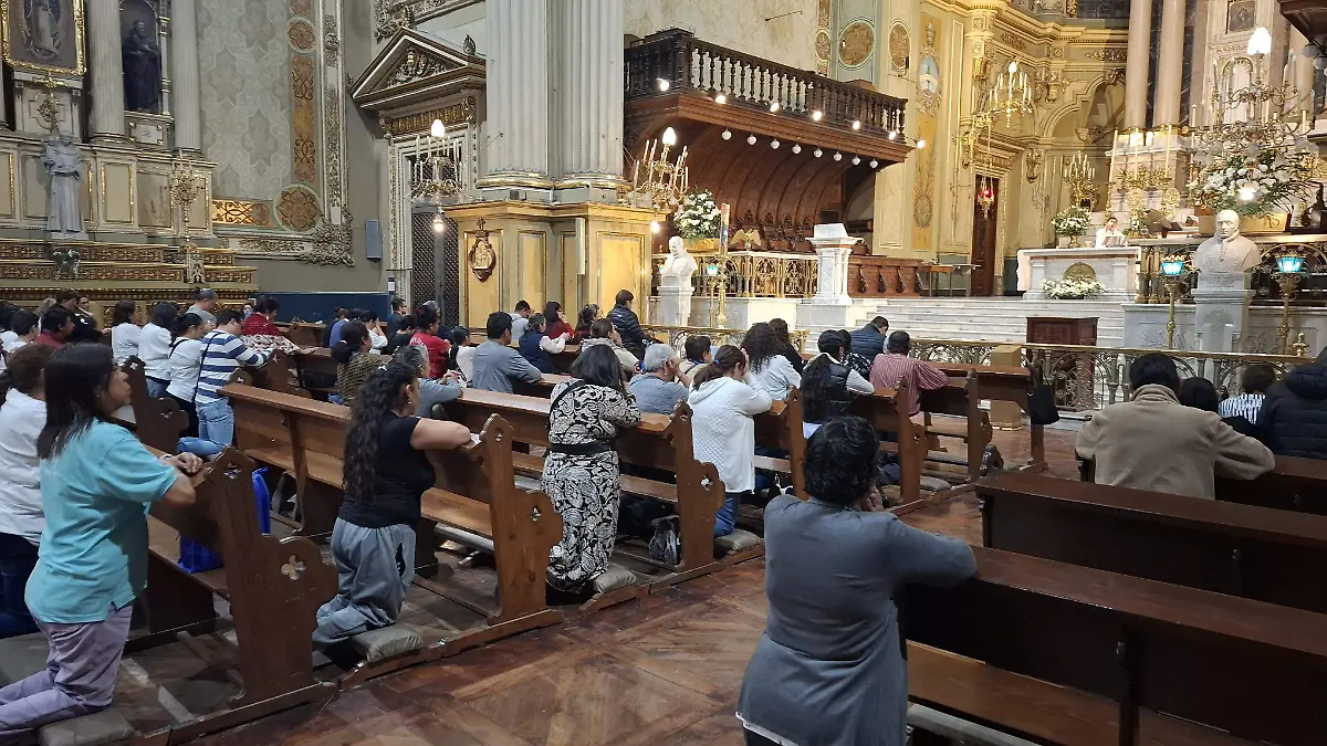 A un año del asesinato de Mateo, celebran misa en la Catedral de León