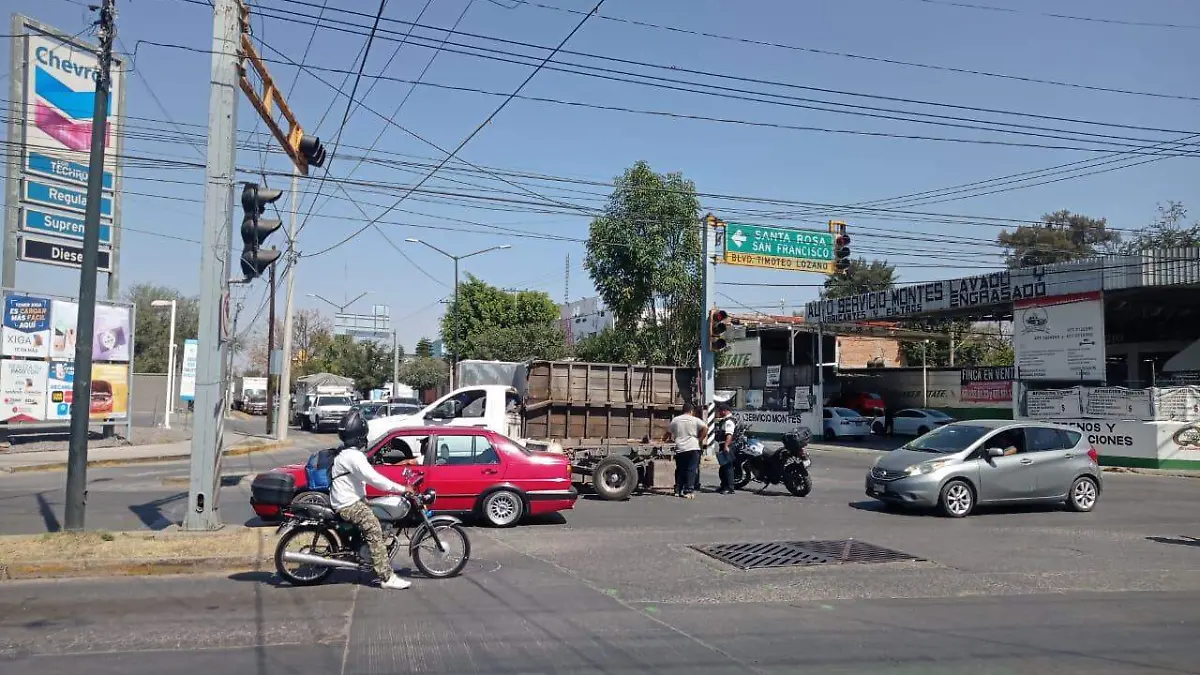 Noticias Vespertinas - ACCIDENTE 