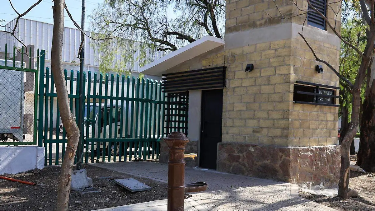 Habilitan dos nuevos accesos al Parque Deportivo Enrique Fernández Martínez en León