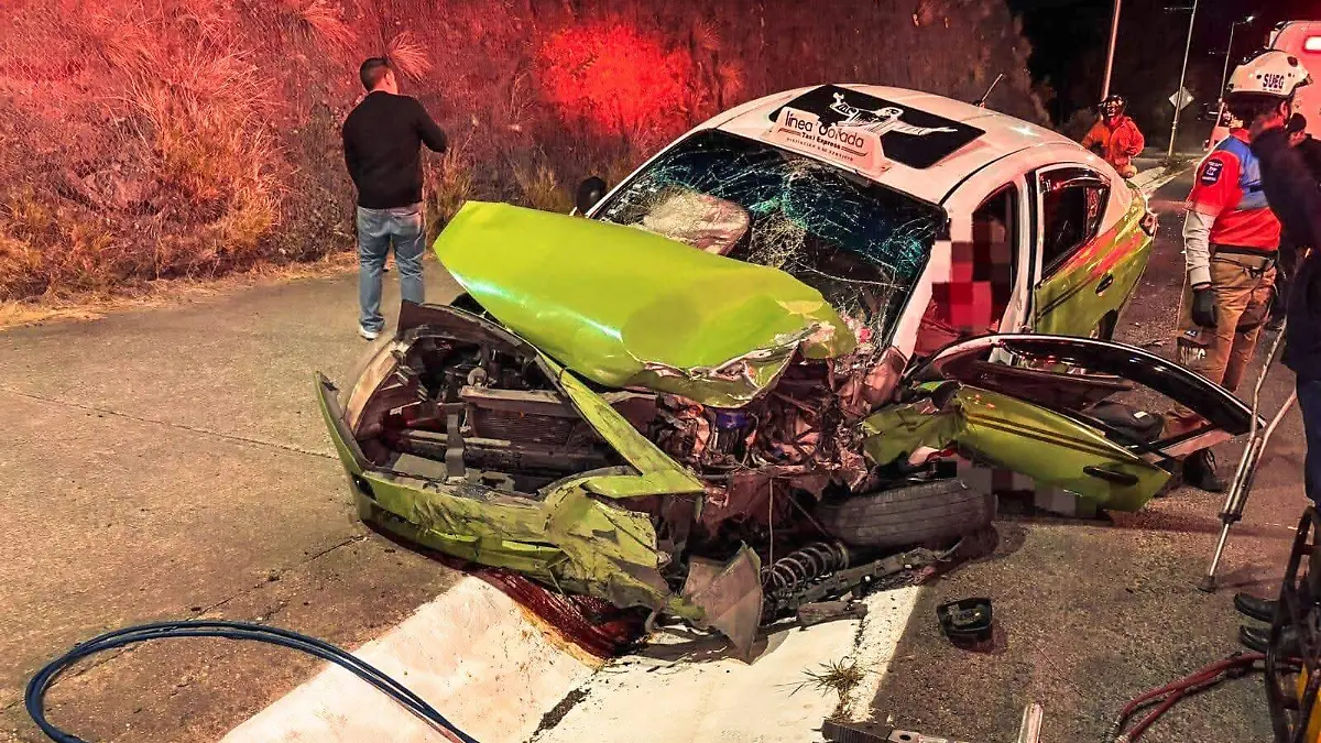 Choque frontal en Bulevar Diego Rivera deja cinco heridos en Guanajuato capital