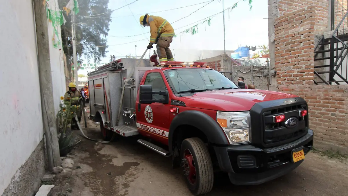 Ibarrilla y Cerro Gordo lideran incendios en León